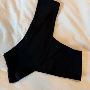 Edikted Black One-Shoulder Crop Top